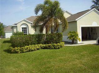 1090 8th Pl, Vero Beach, FL 32960