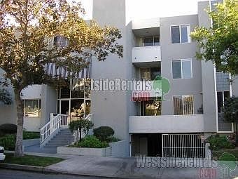 1st image of 200 W Chestnut St APT 301
