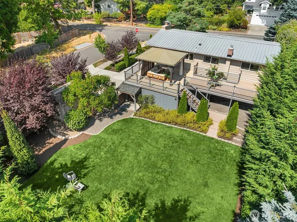 8003 NE 128th Street, Kirkland, WA 98034