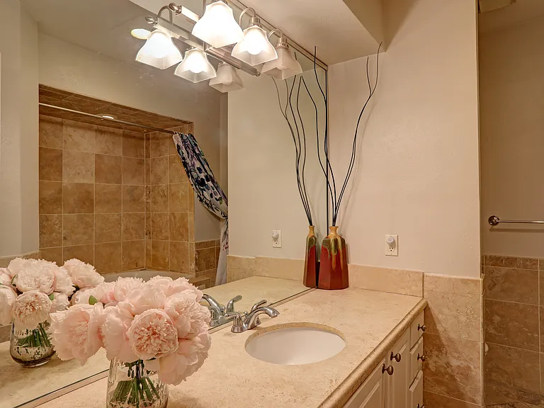 7736 Meadow Rd #102 — Photo 19