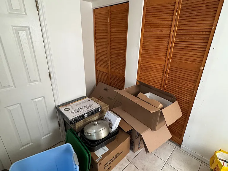 348 Ellery Ave #2R — Photo 5