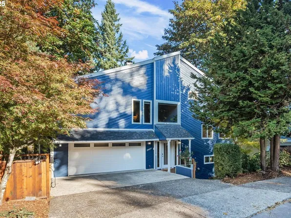 19661 Sun Cir, West Linn, OR 97068