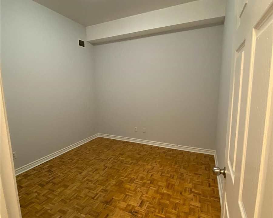 2nd image of 1407 Dupont St #204