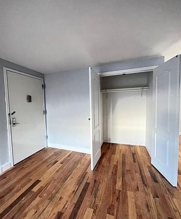 2nd image of 251 Warburton Ave APT 1N