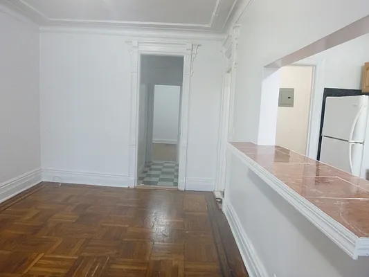 Rented by Luxury Property Group | media 20