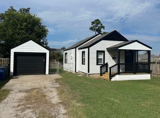 1310 S Delaware Pl, Tulsa, OK 74104