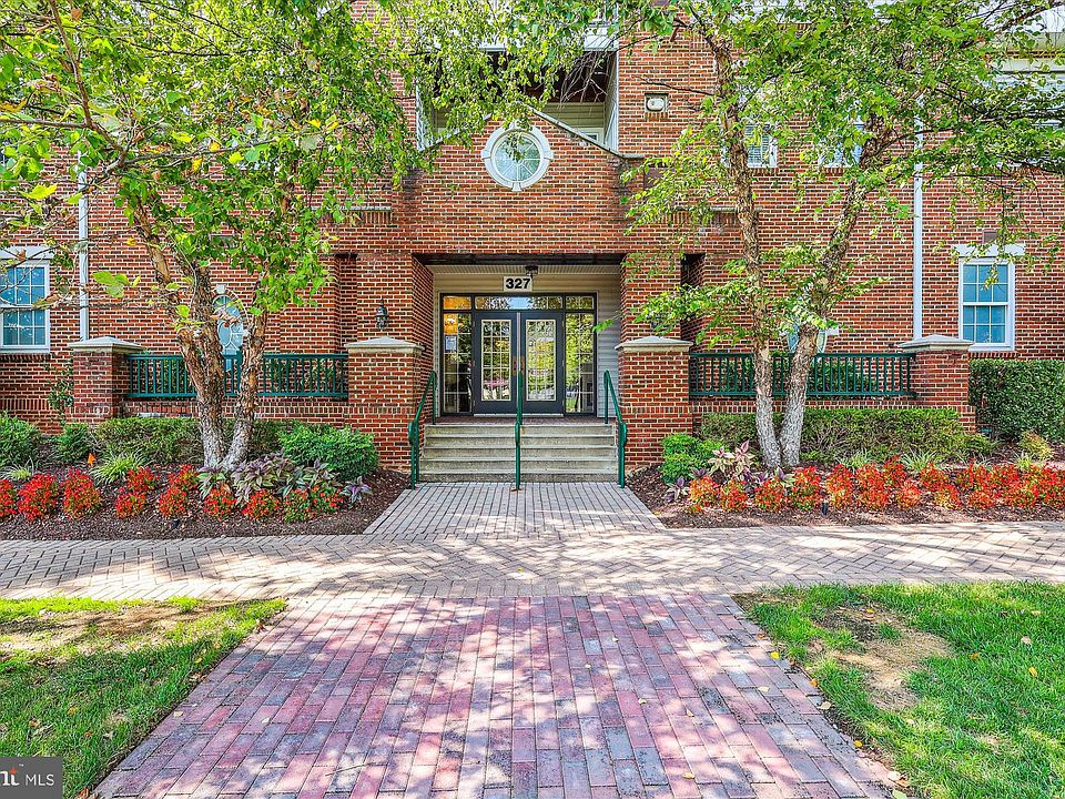 1st image of 327 King Farm Blvd APT 204