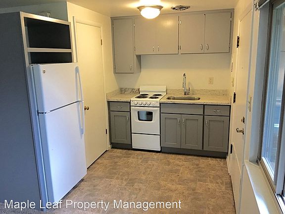 4th image of 4050 5th Ave NE APT 3