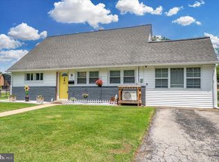 1517 Binder Ln, Wilmington, DE 19805