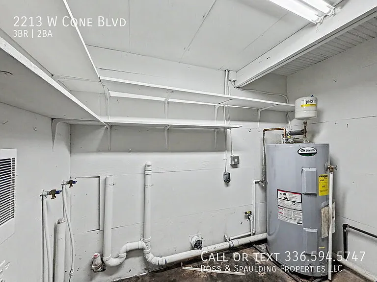 2213 W Cone Blvd — Photo 23