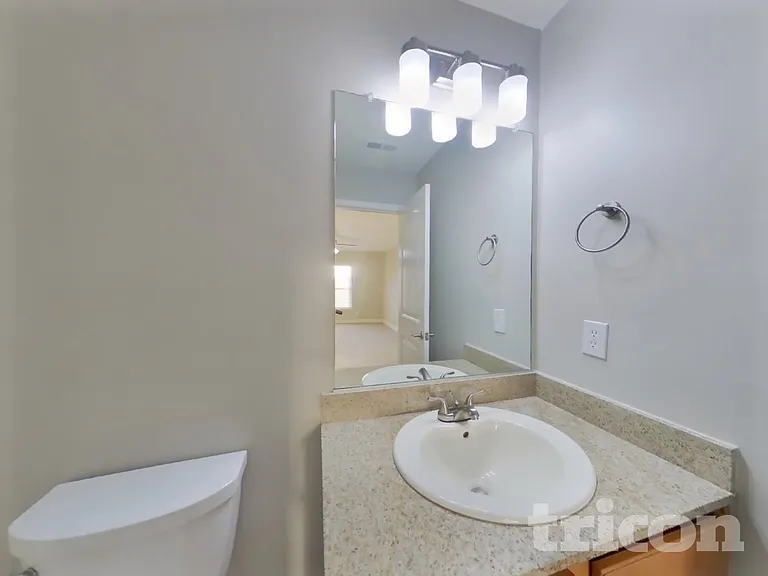 14208 Highland Meadow Rd — Photo 10
