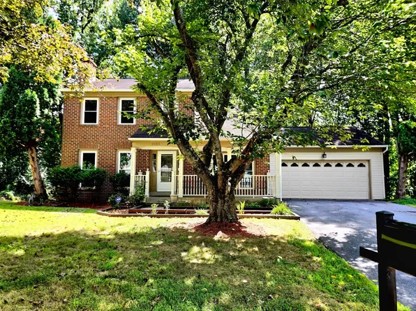 2205 Blue Valley Dr, Silver Spring, MD 20904
