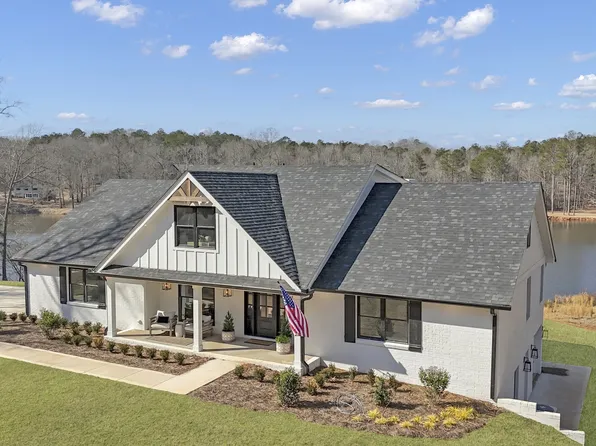 459 Lester Rd, Fayetteville, GA 30215