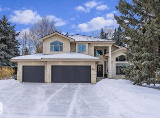 561 Estate Dr, Strathcona County, AB T8B 1M2