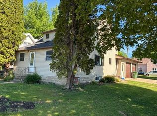 210 Front St E, Fulda, MN 56131
