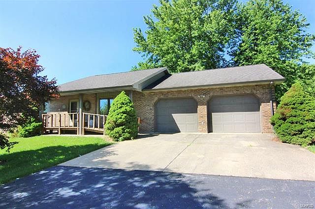 1st image of 236 Woodview Ln