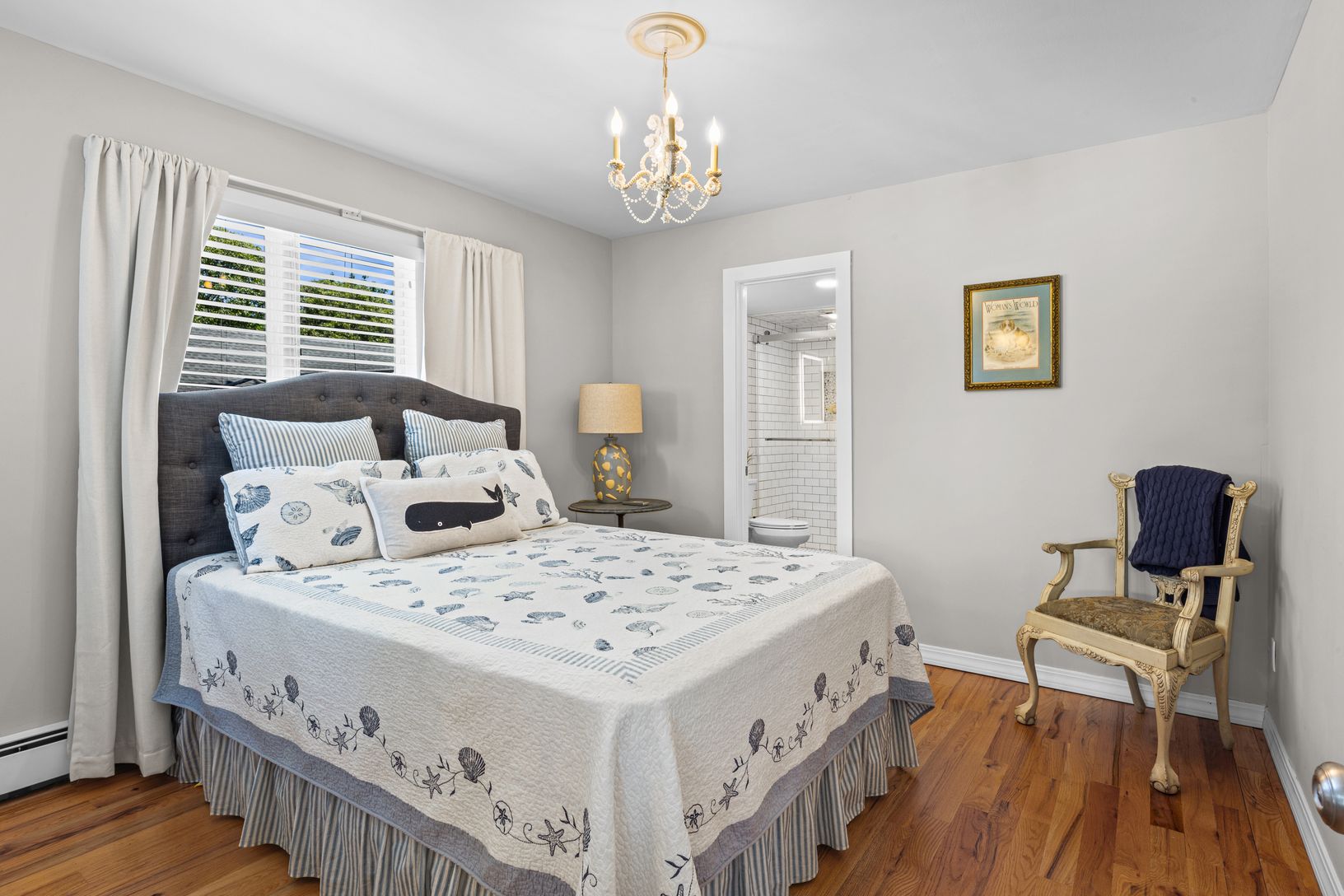  1st floor guest suite
