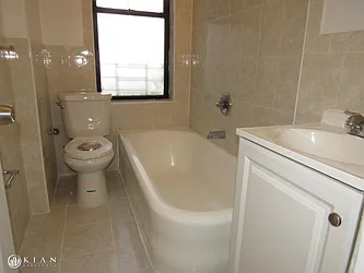 Rented by Kian Realty