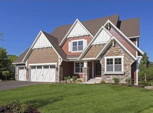 7630 Windsor Ct, Chanhassen, MN 55317