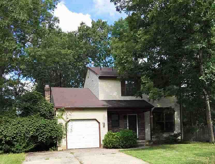 1st image of 439 Vine Ave