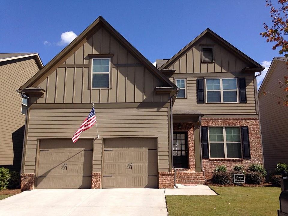 1st image of 216 S Village Sq