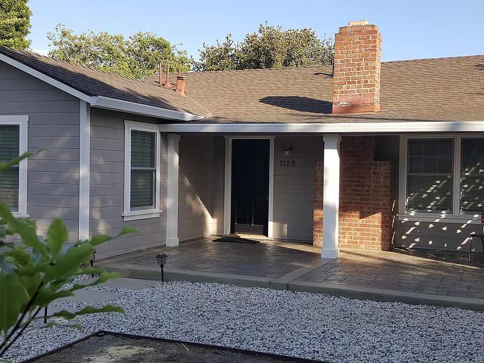 1st image of 1126 Lincoln Ct #1