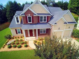 1018 Island View Ct, Buford, GA