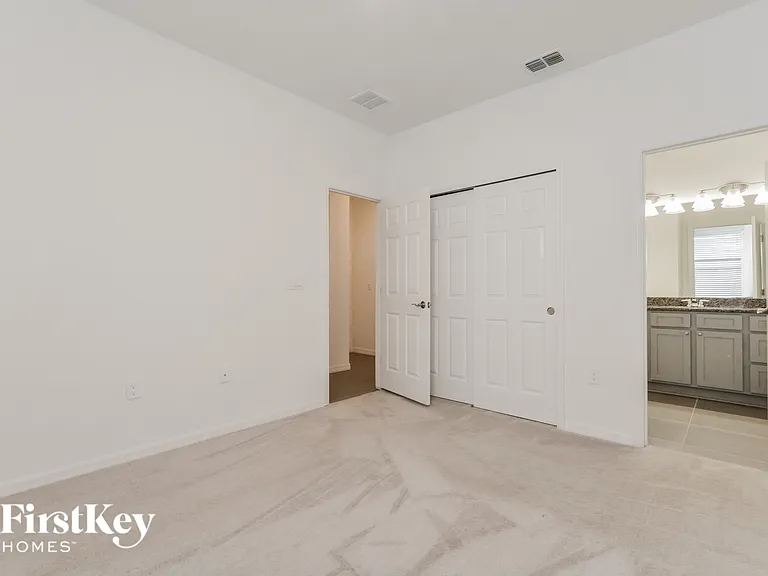 1264 Spokane Point — Photo 12