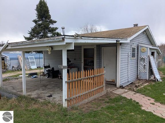 3rd image of 6283 Plant Rd