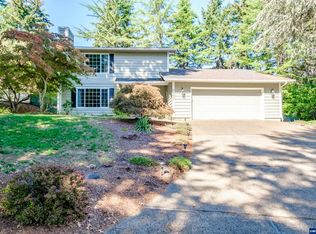 1580 SW Bridlewood Dr, Dallas, OR 97338