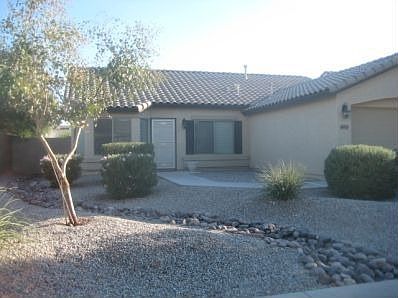2nd image of 44919 W Juniper Ave