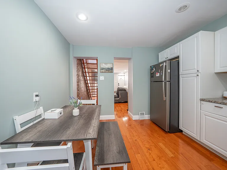 236 Wilder St — Photo 12