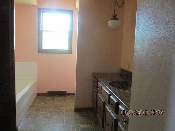 5th image of 27631 Catfish City Ln