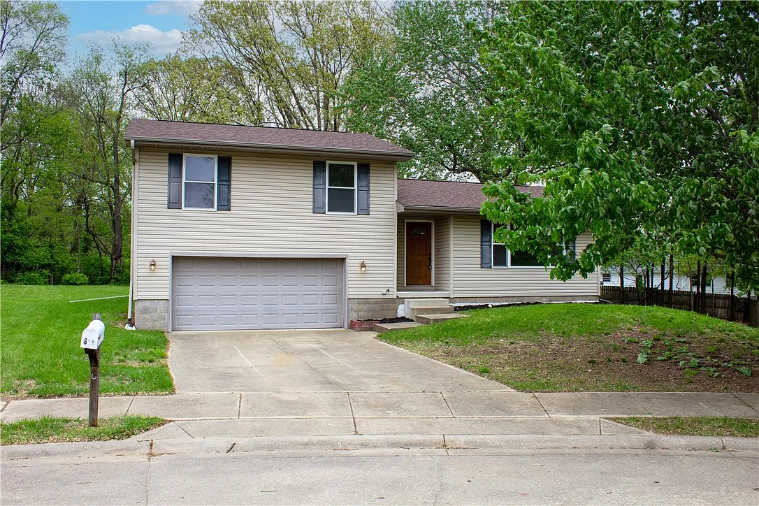630 E Sheridan Cir photo 1