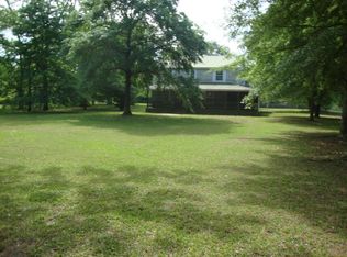 126 Johnnie Ingram Rd, Webb, AL 36376