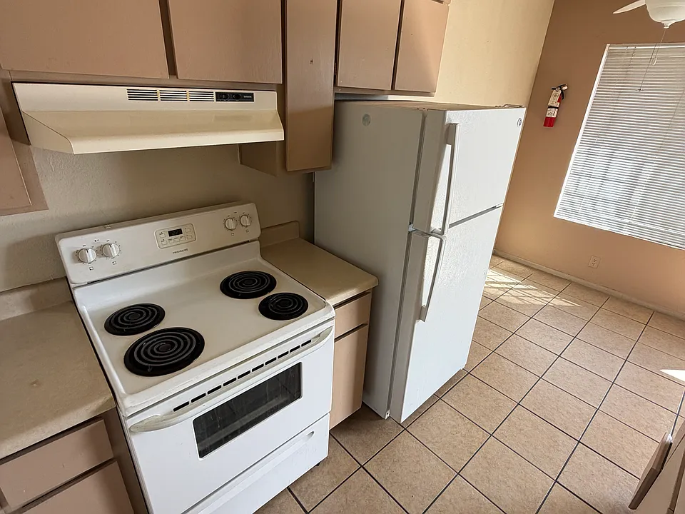 2320 Dolly Ln #2