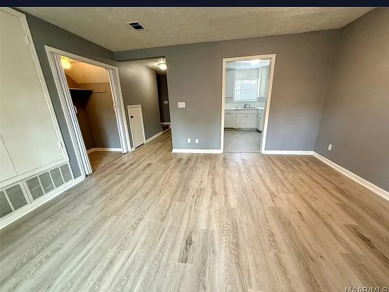 1249 Seth Johnson Dr — Photo 10