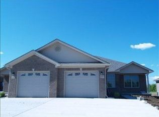 6047 Lauren Ln, Richmond, KY 40475