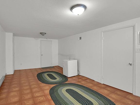 4th image of 4013 Saint Barbara Ln