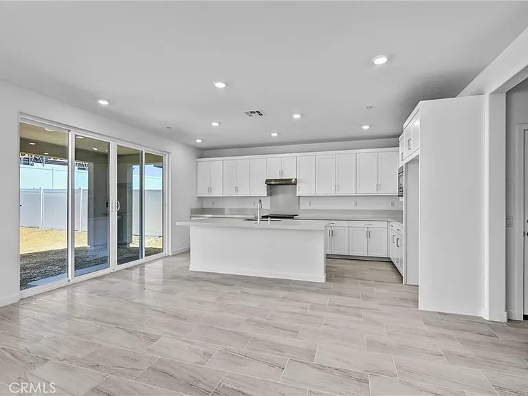 5538 Alethea Way — Photo 4