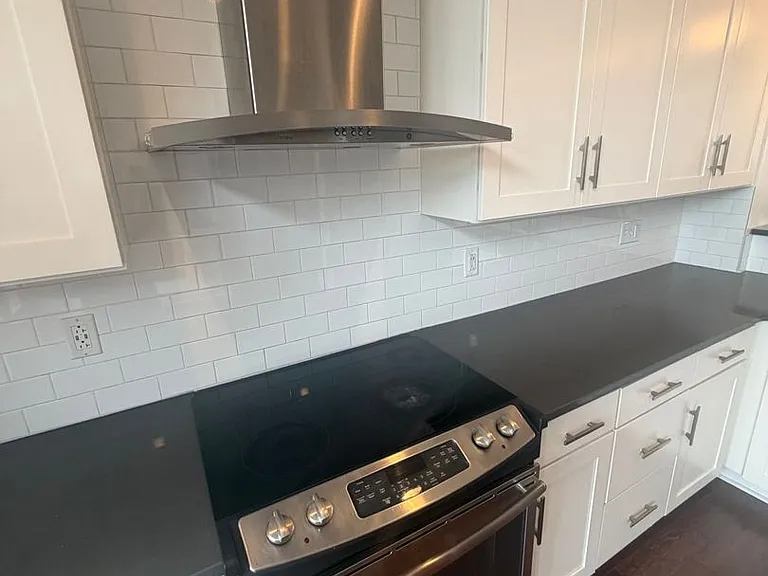 5283 Holmes St — Photo 15