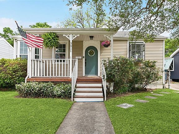 2nd image of 3811 Catherine Ave