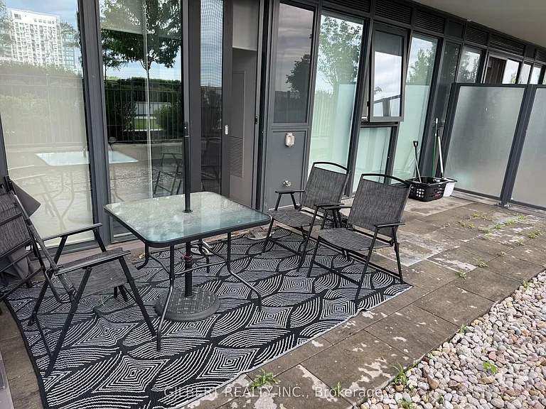 95 Oneida Cres #301 — Photo 5