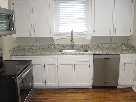 3rd image of 1946 3rd Ave N APT 3