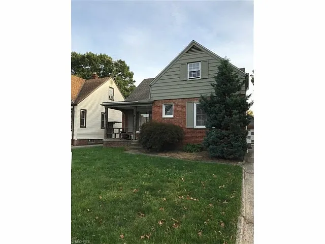 9106 Plymouth Ave photo 1