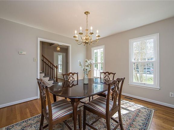 4th image of 9178 Hunters Chase Ct