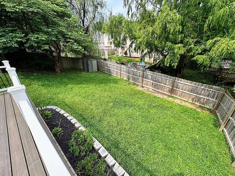 3821 Landridge Dr — Photo 23