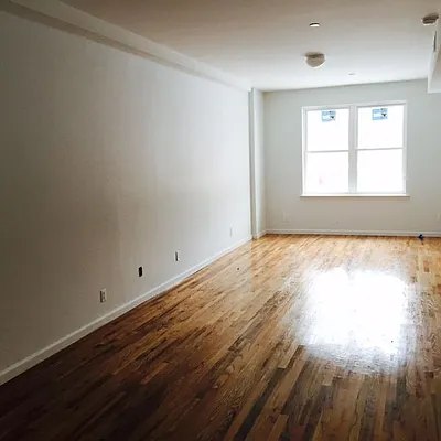 Rented by null | media 20