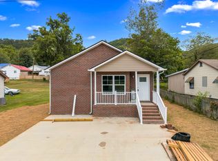 605 Brummitt St, Rogersville, TN 37857