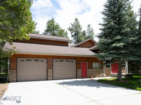 619 Hayden St, West Yellowstone, MT 59758